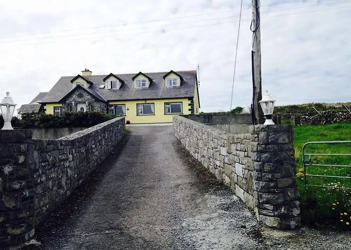 Clai Ban Bed and Breakfast