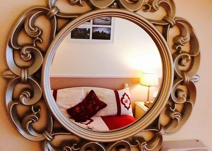 Clai Ban Bed and Breakfast