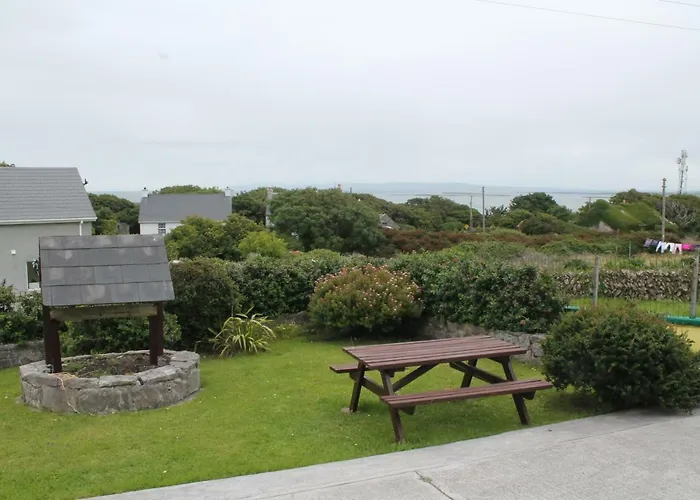 Clai Ban Bed and Breakfast 3*